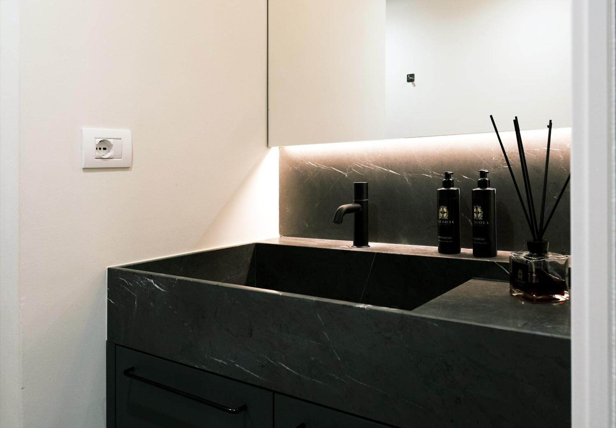 Comecasa Fashion Apartment In Via Mantova Mailand Exterior foto